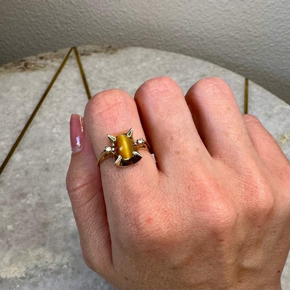 Solid 14k gold tigers eye ring